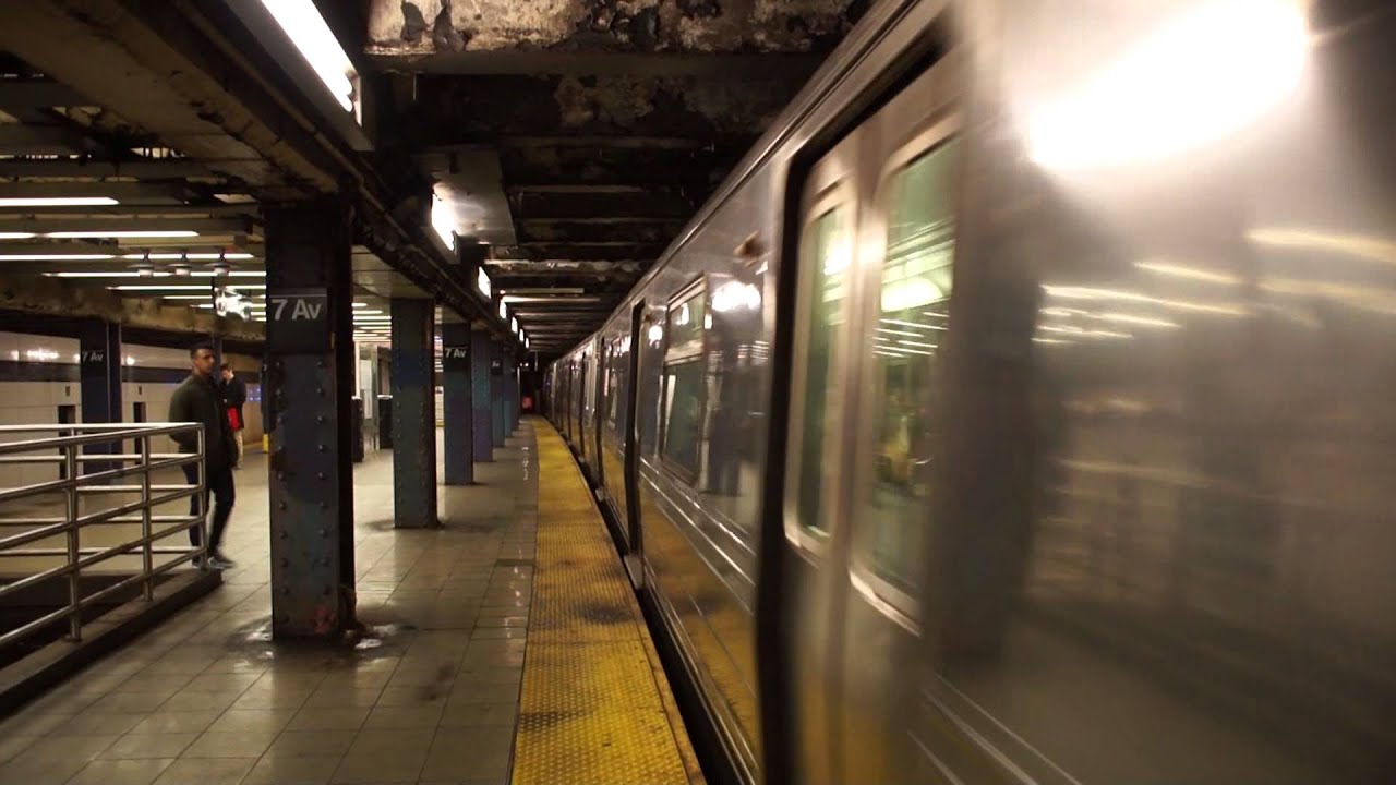 2869: Brighton Beach Bound R68 B Train at 7th Avenue - YouTube