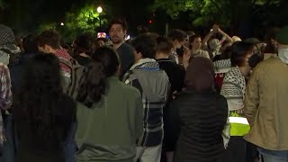 Students protest outside GW president's home | NBC4 Washington