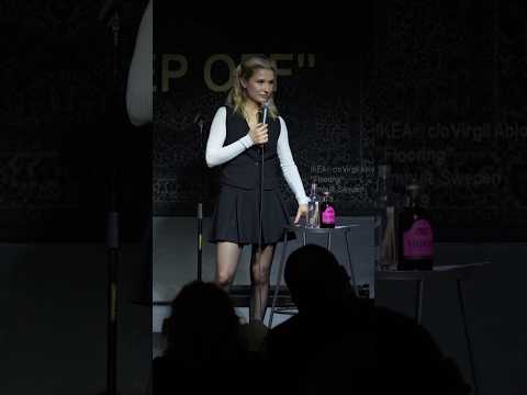 Афиша концертов и билеты на сайте alisadudareva.ru #standup #юмор #comedy #смех #shorts