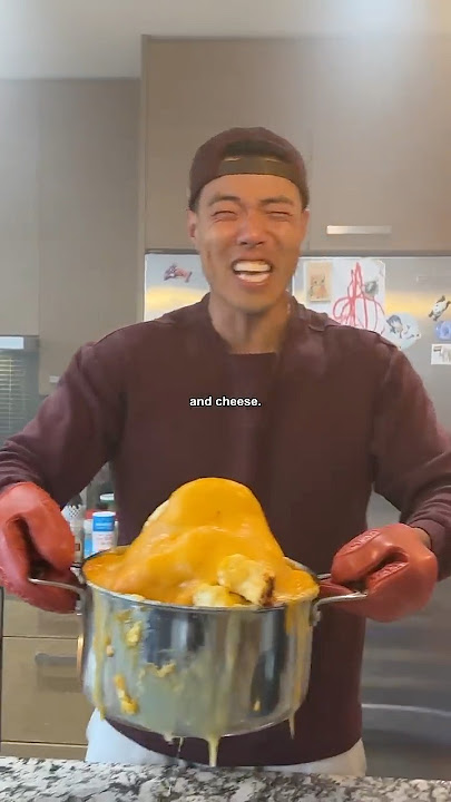 Making The World's CHEESIEST Mac n Cheese