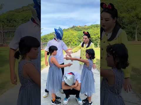 They Had A Quarrel Will You Help Ultraman Ultramanzero Ultramantiga Liveaction 奥特曼 超人力霸王