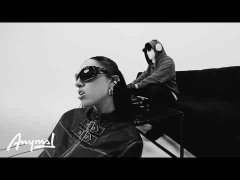 Valeria Canavati – Las Nochecitas