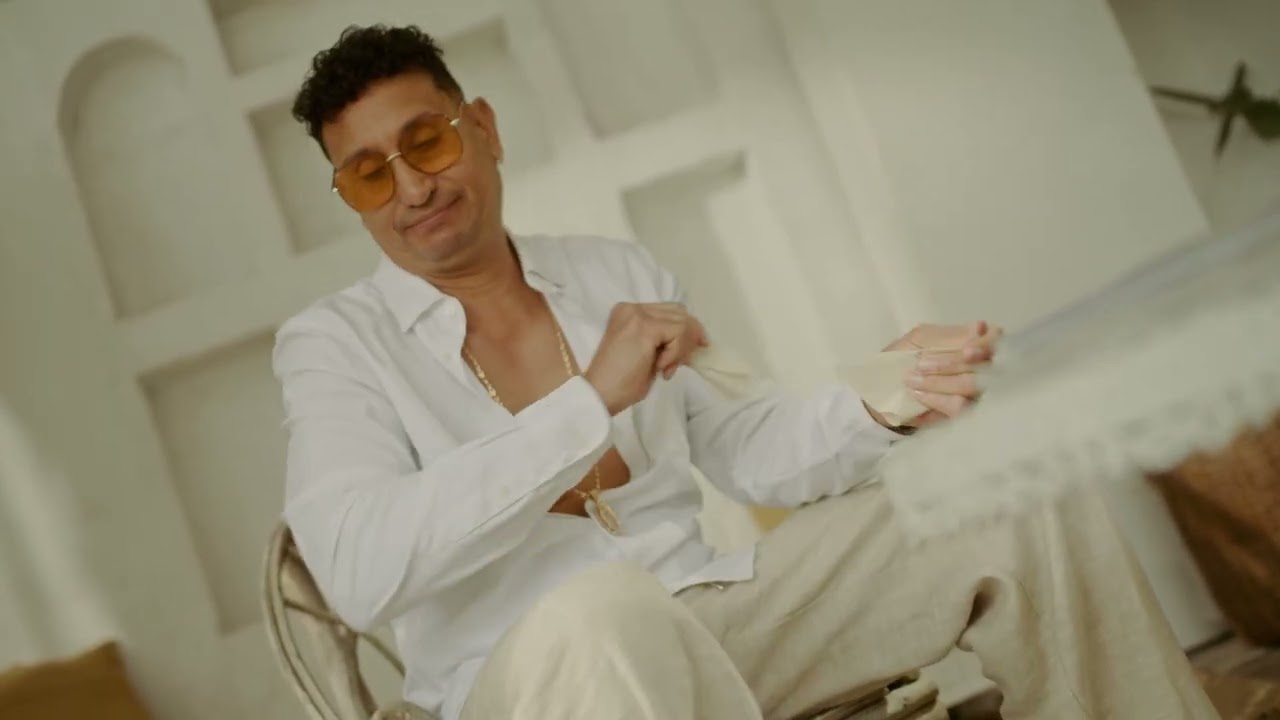 Hebert Vargas – Montón de Estrellas (Video Oficial) | BOHEMIO