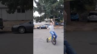 Logan Spins Staff while riding a Cyco-Cycle! #jongleur #oregon #juggler #eugene