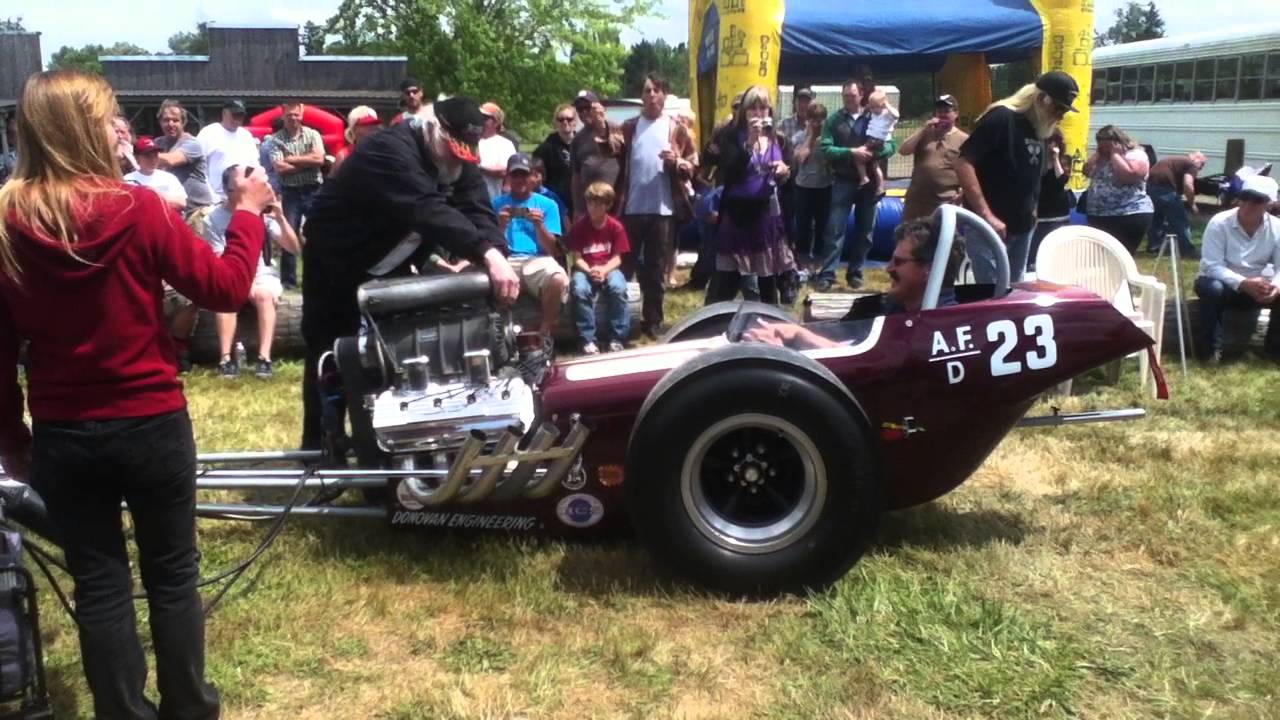 Loud Dragster (Beware don't have your volume up too loud)