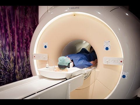 Wideo: Wyniki Zwyrodnieniowe W Rezonansie Magnetycznym Kręgosłupa Lędźwiowego: Międzyrasowe Badanie Niezawodności Z Udziałem Trzech Osób