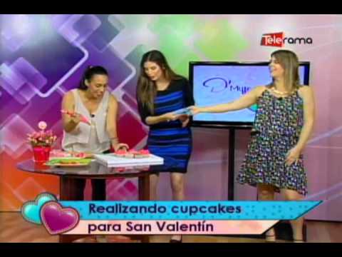 Realizando cupcakes para San Valentín