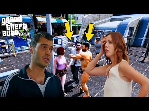 ŞEVKAT ESİNE ASILAN KASLI ADAMI DÖVÜYOR! - GTA 5 ŞEVKAT YERİMDAR