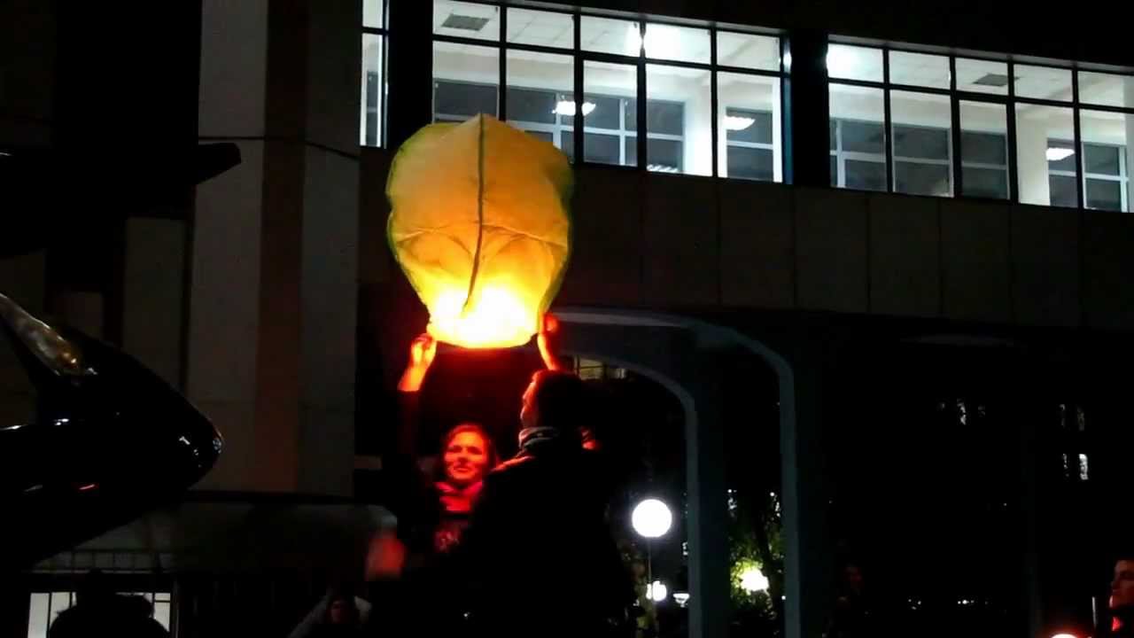 Sky Lanterns Party ASEM 2012 by vezdehod YouTube