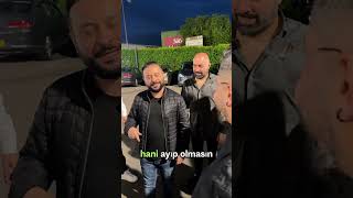 Parası Var Diye Müzisyenler Tarafından Pof Poflanan Adam