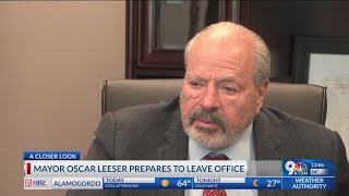 Mayor Oscar Leeser prepares to leave office