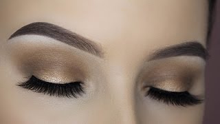 Soft Halo Eye Makeup tutorial screenshot 1