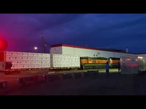 GN 1730 (BNSF SD9) on the H-TACPAS at Vancouver, Washington
