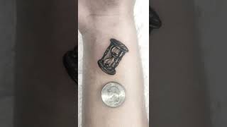 Quarter sized tattoos  #latattoo #microtattoos #besttattooartist #besttattooshop