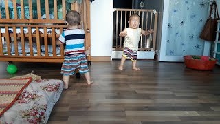 Twin Babies Walking For The First Time | Funny Babies Compilation | MonKi Twin