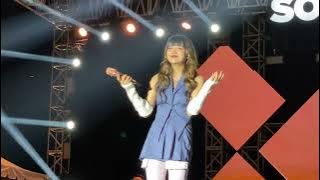 Download lagu Ghea Indrawari - Berjalan Meninggalkanmu | Konser Nada Bergembira 2023