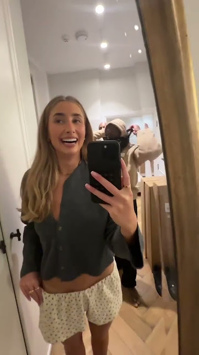 Lily Phillips Reveals Her BIGGEST... ๐ณ