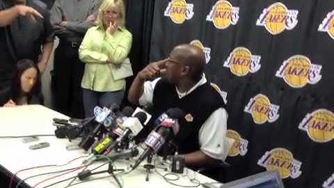 ESPNLA.com: Mike Brown, first day of Laker training camp, Pt 1