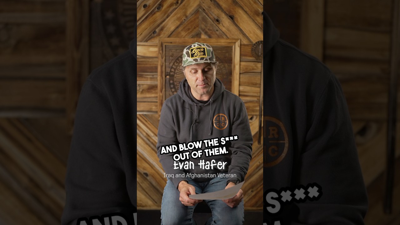 Veterans Read Letters from Kids