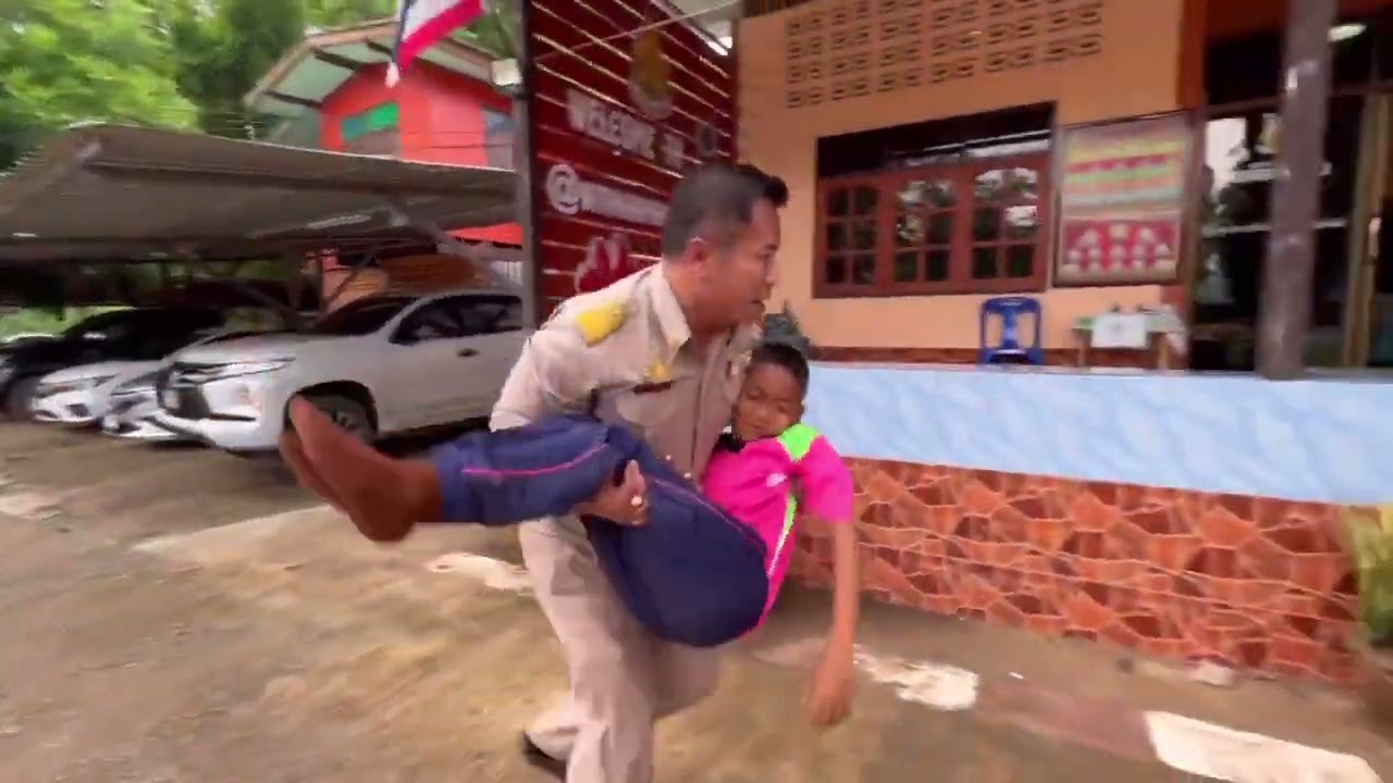 โรงเรียนวิทยสัมพันธ์ ซ้อมแผนเผชิญเหตุสถานศึกษาปลอดภัย กรณีเกิดเหตุกราดยิงในสถานศึกษา