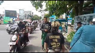 Bakti Sosial Pasar Gratis Komunitas PUNK MALANG di Kepanjen