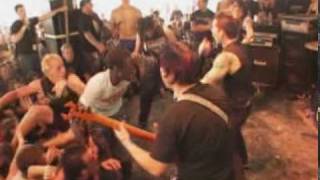 Bleeding Through - Just Another Pretty Face HELLFEST