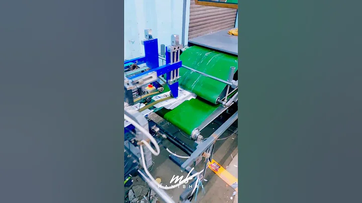 How to Get Custom Packaging, Product Design, and Branding Services for Your Business bulb box