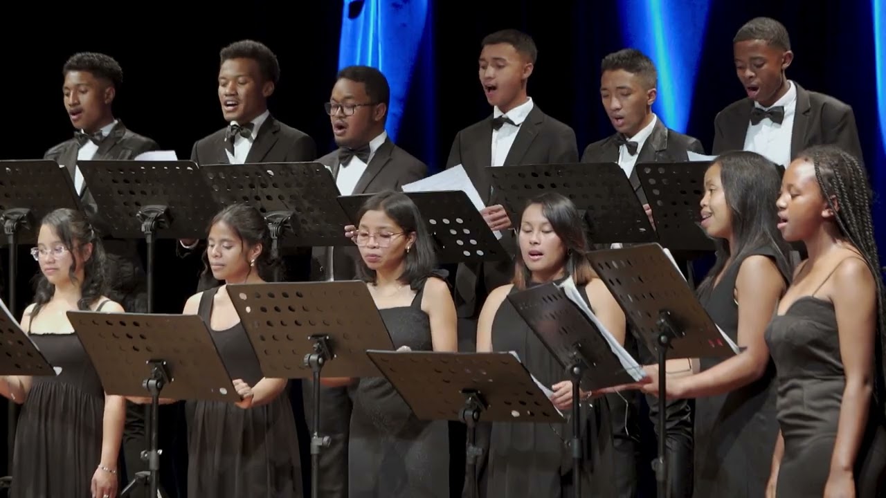 RANO AN'ALA - Choeur MIANGALY (M/car) Dir: Antsanirina RAKOTOARIMINO / Arr: Sitraka RAMAROSANDRATANA