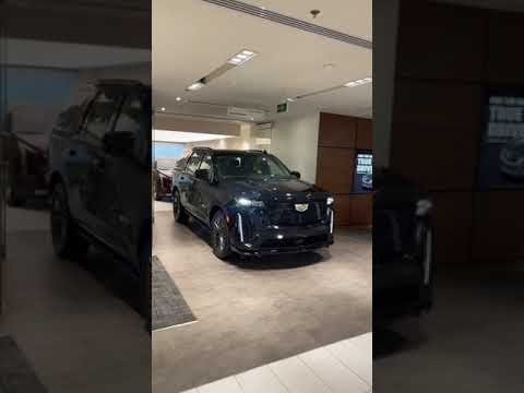 الوحش الامريكي بنسخة  الجديدة كاديلاك اسكاليد