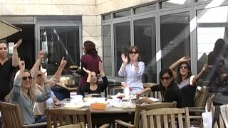 "למה הלכת ממנו " - דנה עוזבת את גלובס