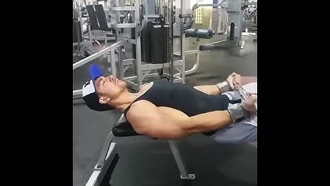 Lying Bicep Cable Curls