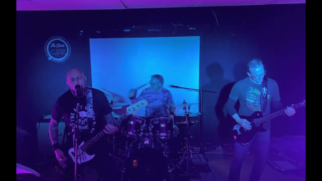 Lurking. En directo en el CSE (14.01.2023)