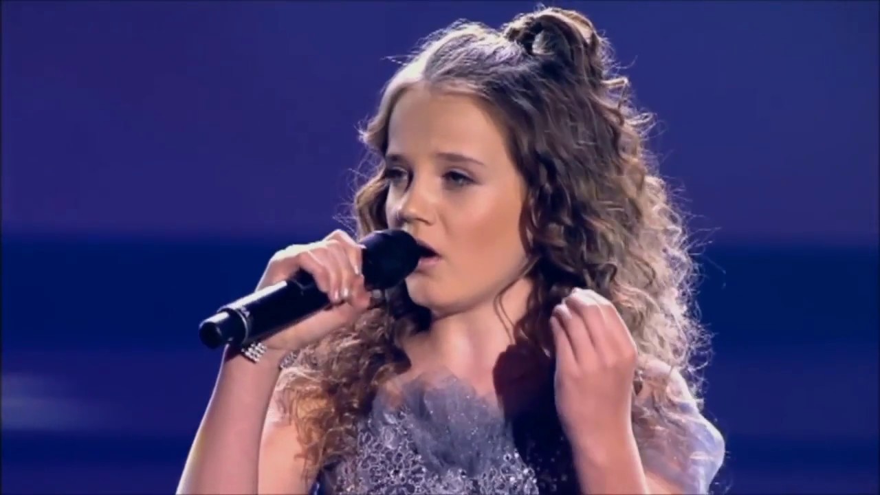 AMIRA WILLIGHAGEN AND PEACE CLUB BEST WISHES - YouTube