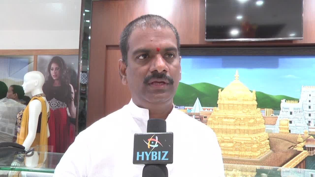 Venkat Reddy Chairman Chennai Shopping Mall-Hybiz.tv - YouTube