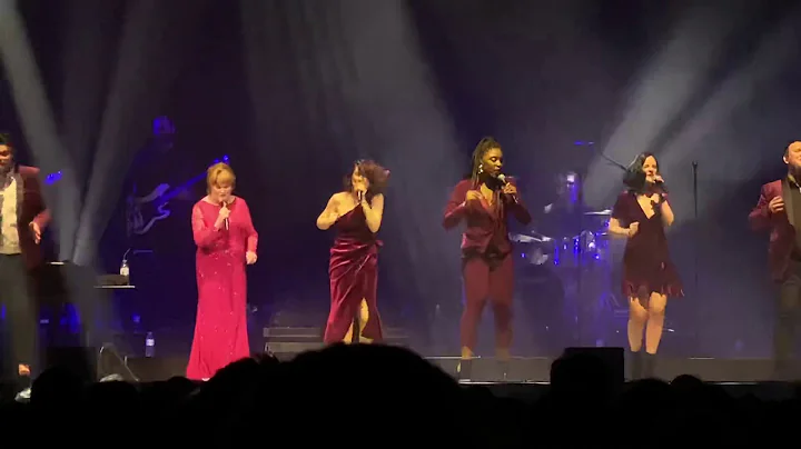 Susan Boyle "Proud Mary" LIVE in Concert 2020 w/ S...