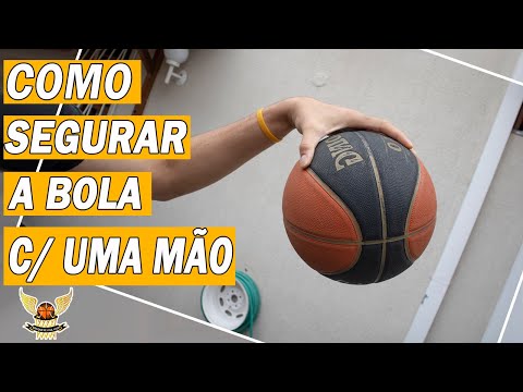 Vídeo: Como Segurar Uma Bola