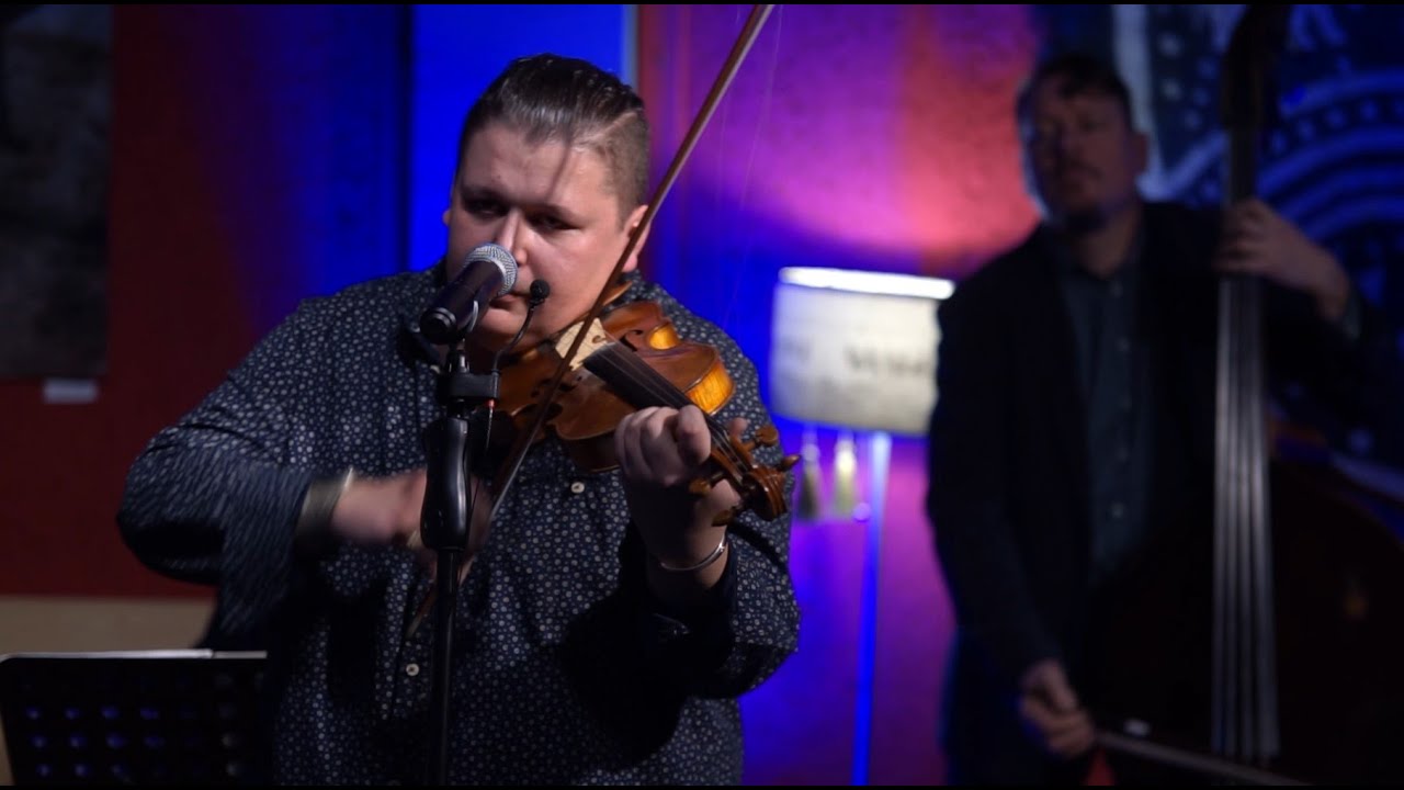 Antonio Projekt: Nyitány