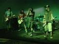 Dos Minutos - Piñas van Piñas vienen (vivo)
