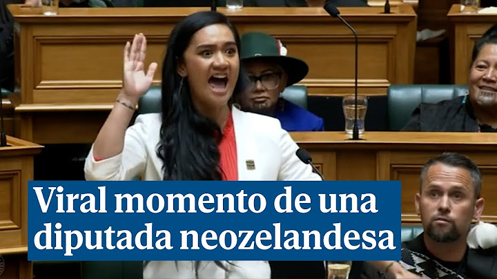El viral momento de una diputada neozelandesa haciendo un canto ritual de guerra
