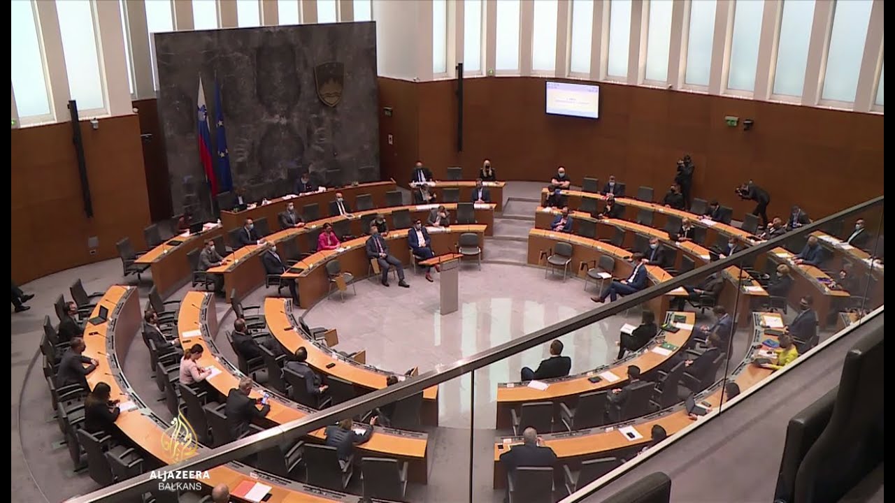 سلوفينيا: المعارضة تنتقد الاقتراض، والحكومة تؤكد على الاستثمارات