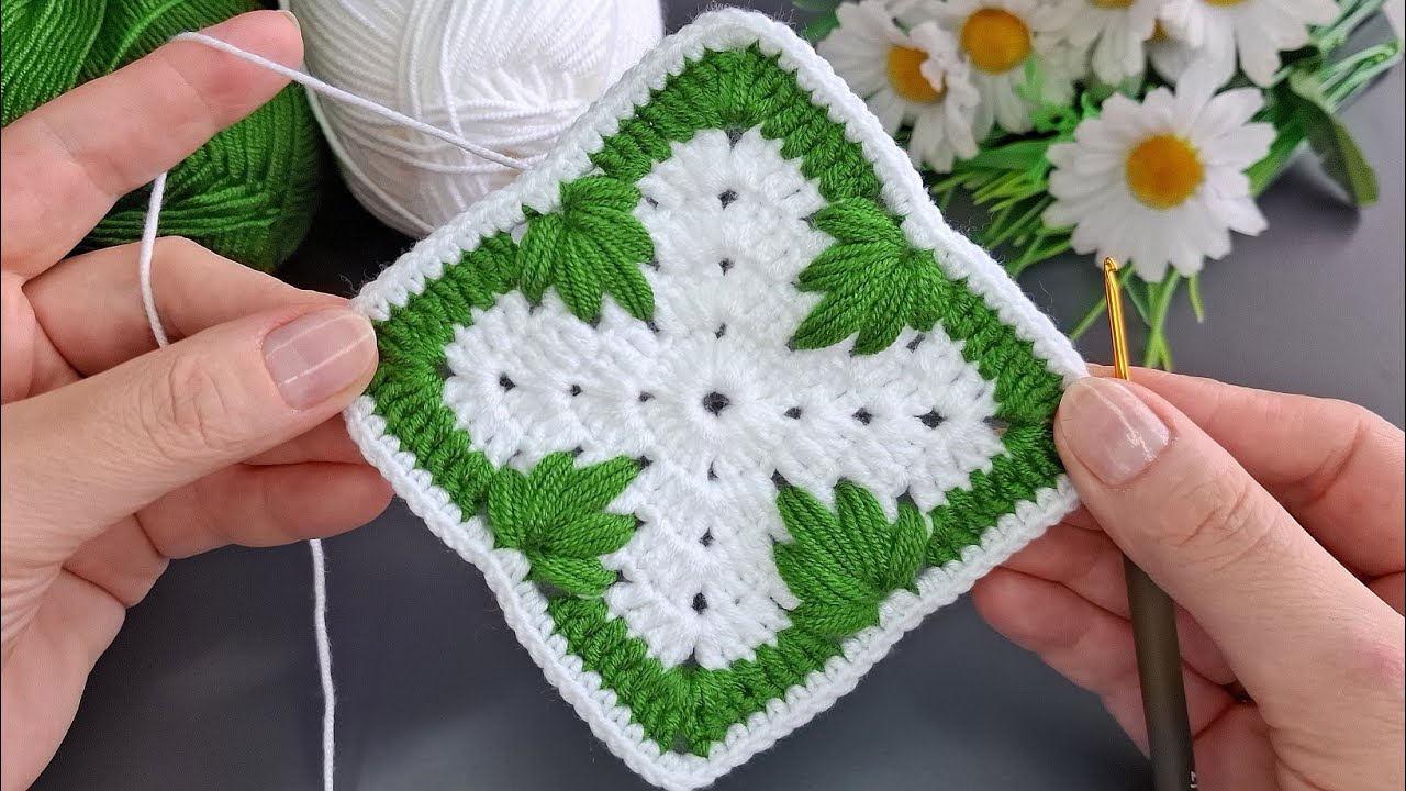 Magnificent crocheted easy knitted blanket motif making✅️Tığ işi kolay örgü battaniye motif yapımı