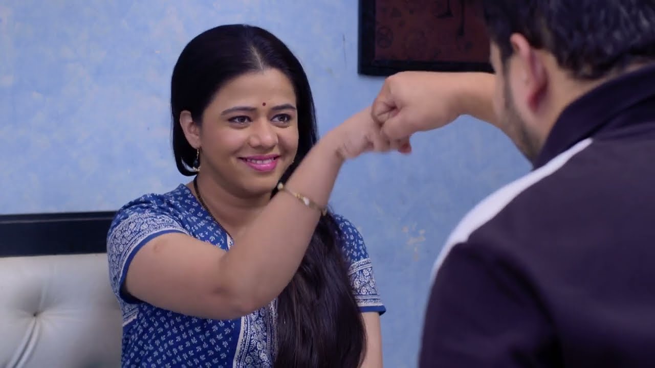 Mazhya Navryachi Bayko - Ep 914 - Abhijeet Khandkekar - Marathi Tv Serial - Zee5 Marathi Classics