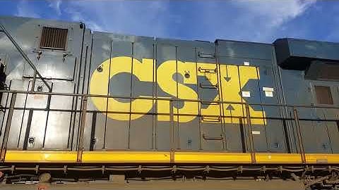 CSX 5264 (ES40DC) On Idle At Wildwood Yard 12/24/18