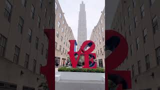 Kiss the rain in New York City #newyork #newyorkcity #rainyday #rain screenshot 5