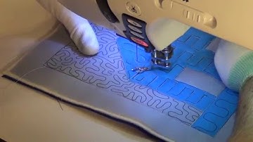 Beginner Quilting on a House Quilt Block in Building Blocks with Leah Day and Josh Day