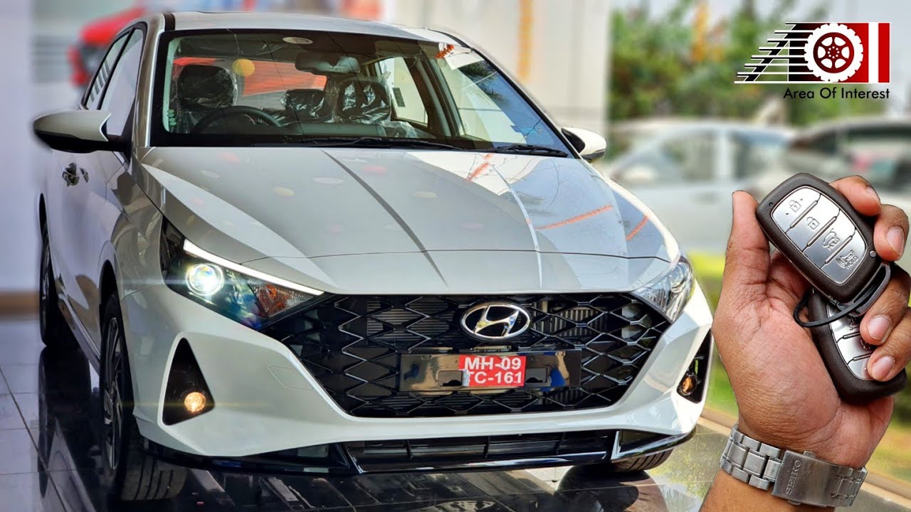 New Hyundai I Asta O Sunroof Crdi On Road Price List Mileage Features Interior Youtube