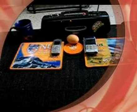 Cook Eggs With Your Mobile Phone! (The Very First Phone Cook Egg Video Online) 手机煮鸡蛋