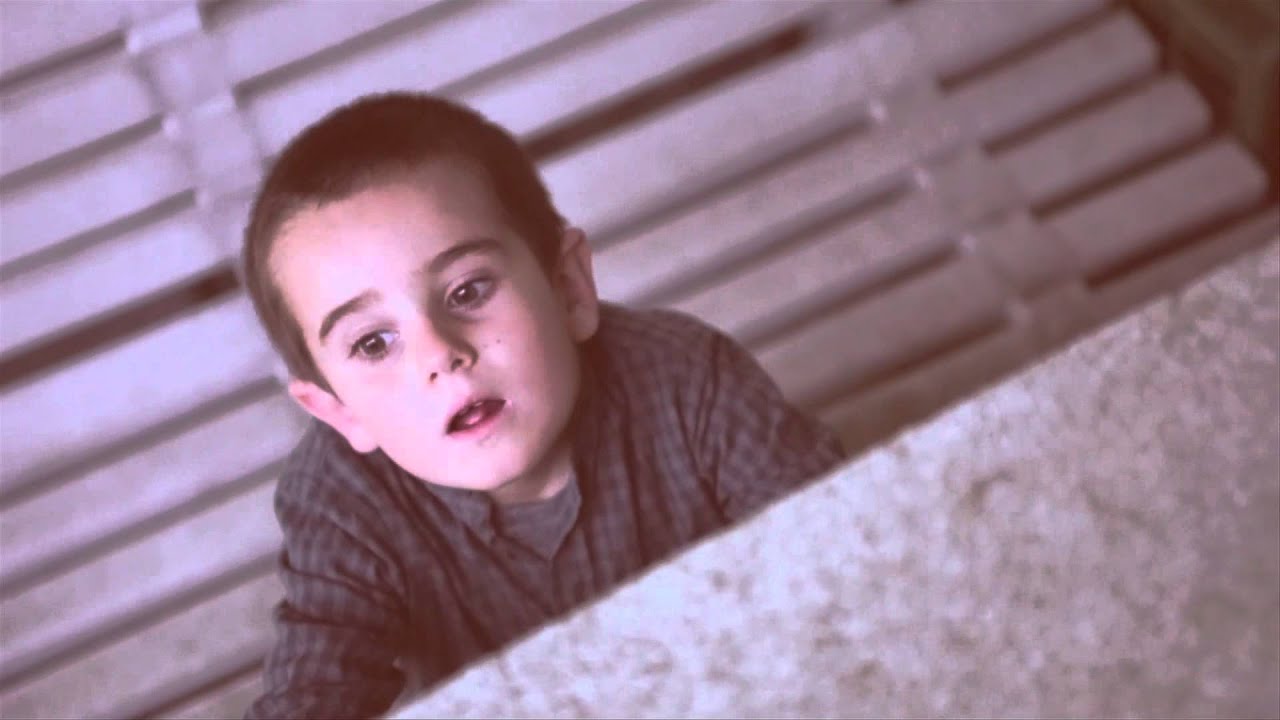 Watch Ken Zazpi - Bihotz - Bideoklipa on YouTube Watch Ken Zazpi - Bihotz - Bideoklipa on YouTube