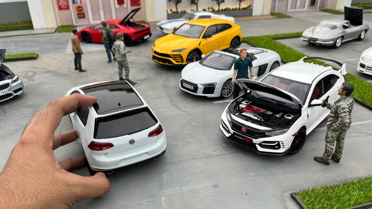 IG3121　1/18 IG-Model Car Park Diorama IG3121 1/18 IG-Model Car Park Diorama with rotating platform