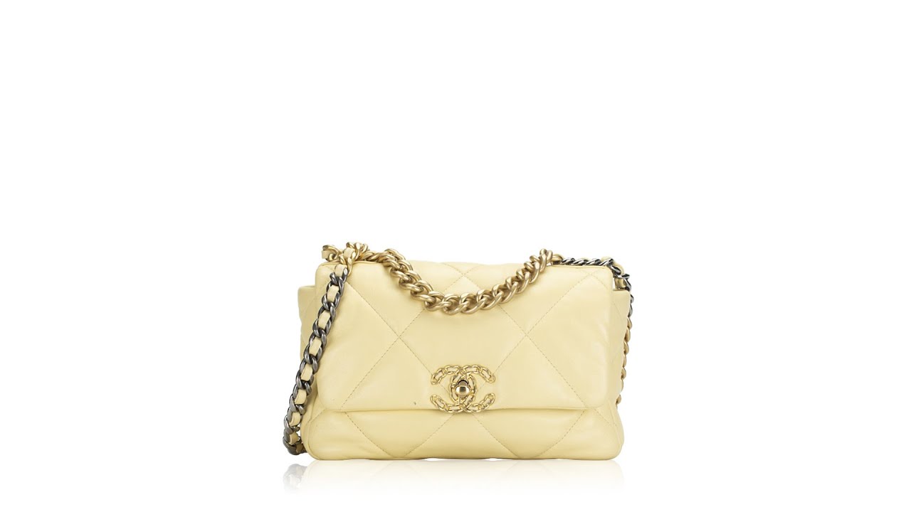 CHANEL Lambskin Quilted Medium Chanel 19 Flap Yellow 1291545